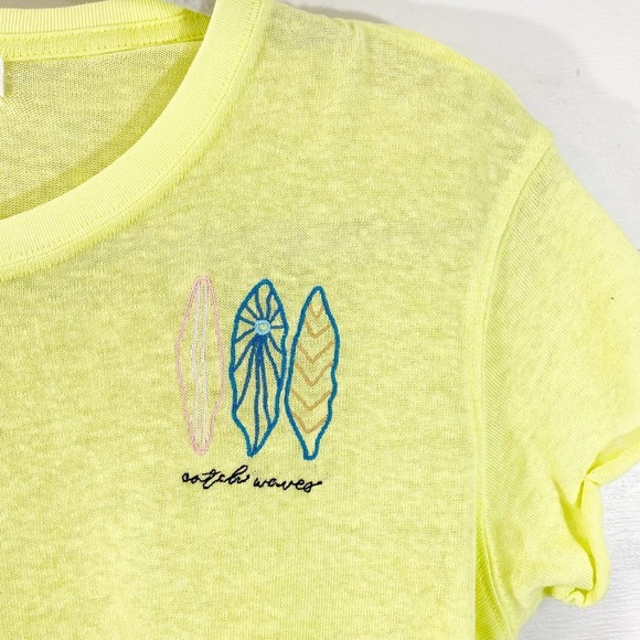 Free People T-Shirt XS Wipeout Neon Green Graphic Short Sleeve Catch Waves NWT - Picture 6 of 9